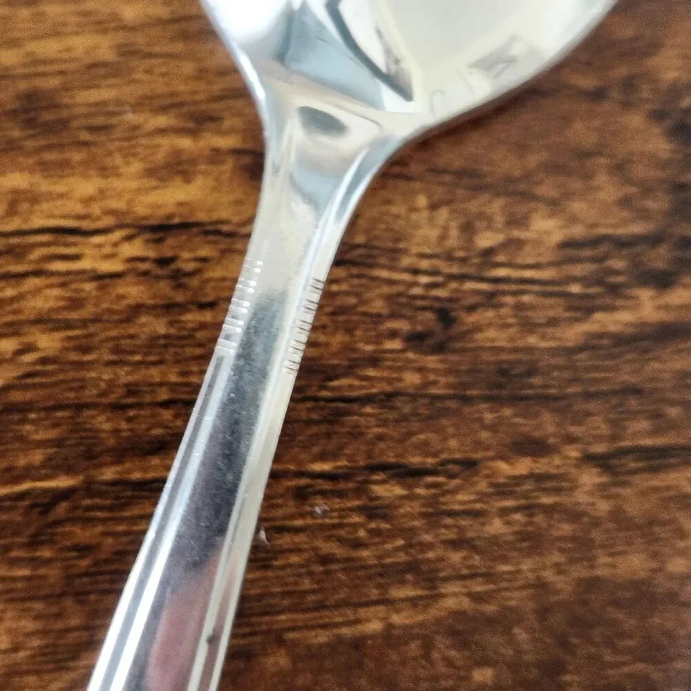 Oneida ELAINE Tea Spoon Set 4 Flatware Silverware Silver Plate Cutlery VTG Tudor